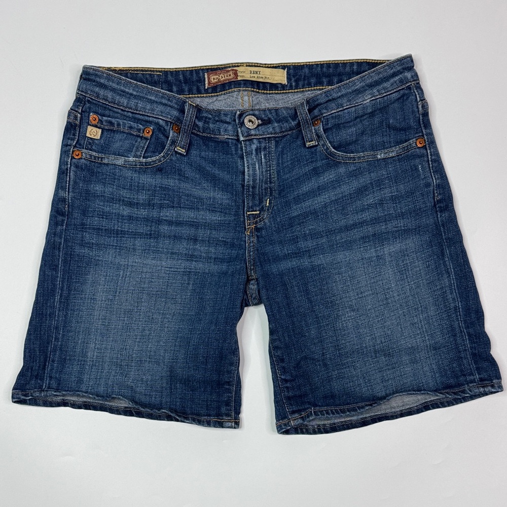 Big Star Remy Low Rise Fit Shorts Size 29